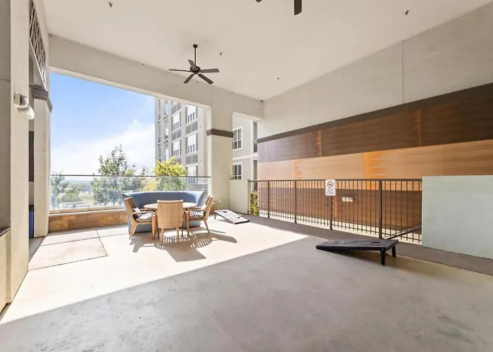 Landing Modern 1Bd Rooftop Lounge Clubhouse Apartment