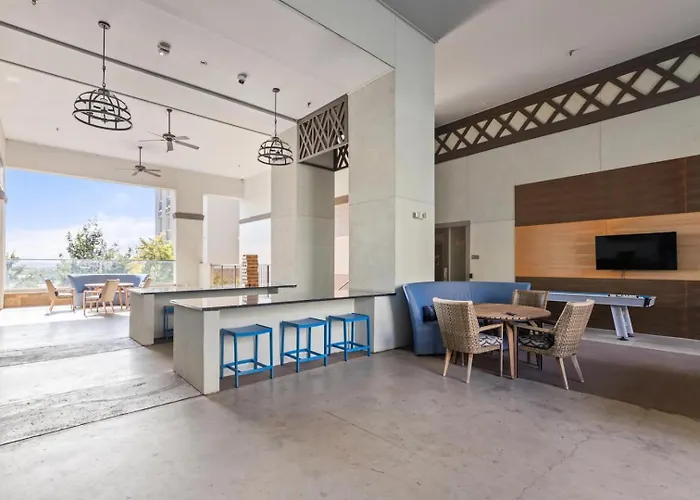 Apartment Landing Modern 1Bd Rooftop Lounge Clubhouse *